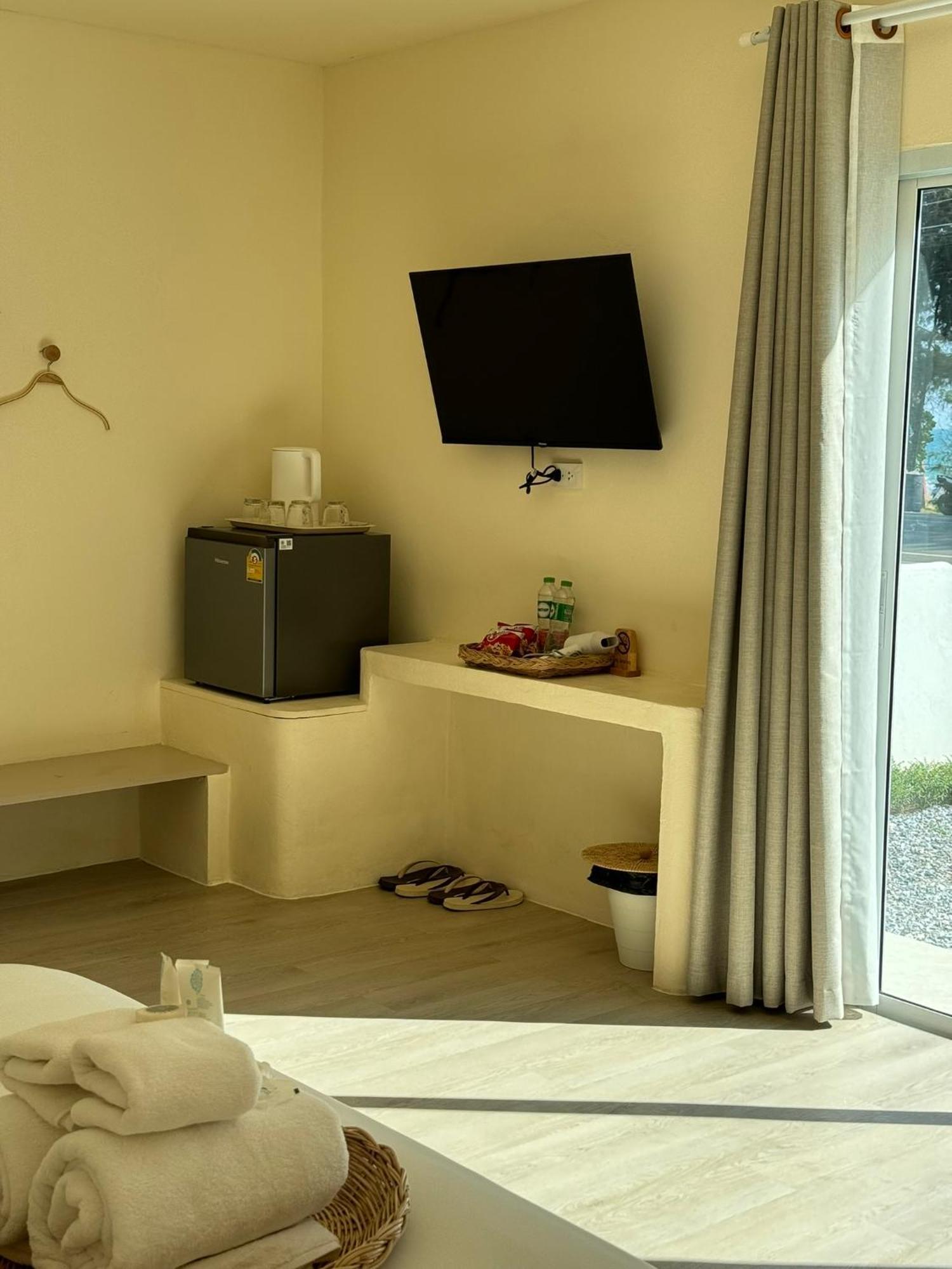 Sunvada Beach Rayong Bagian luar foto